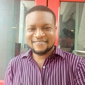 monyeiyke, online dating profile photo