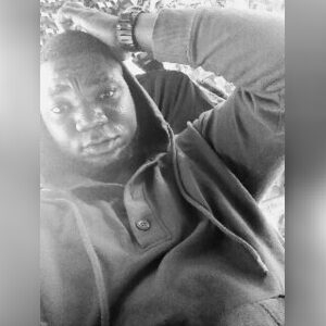 tosinade, online dating profile photo