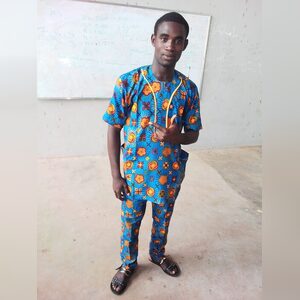 oluyemis, online dating profile photo