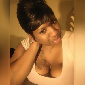 mzkellz2, online dating profile photo