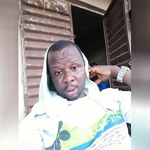 olaadesa, online dating profile photo