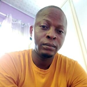 mayowise, online dating profile photo