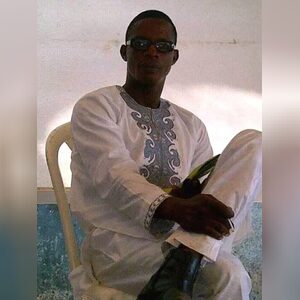 johnmoyi, online dating profile photo