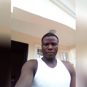 adegrand, online dating profile photo