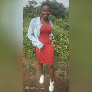 eniola27, online dating profile photo