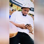 makanjuola, online dating photo