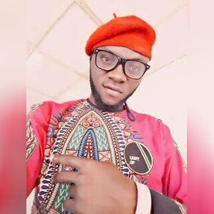 akombomo, online dating profile photo