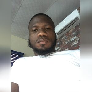 akinayo, online dating profile photo