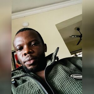 olaseni101, online dating profile photo