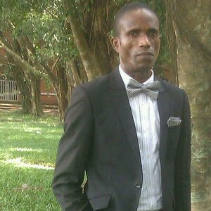 divinees, online dating profile photo