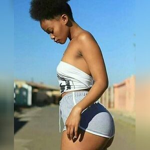 diver, online dating profile photo