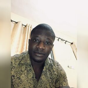 oladunjoye, online dating profile photo