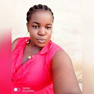 esther_ope, online dating profile photo