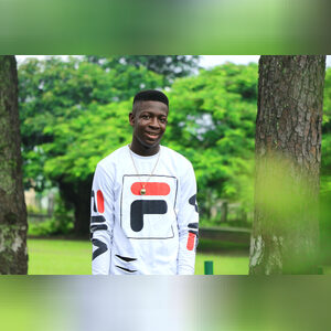 chisomor, online dating profile photo