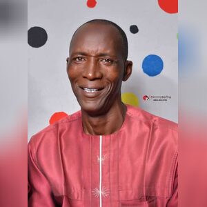 toba, online dating profile photo