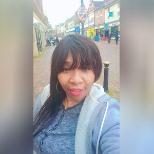 yiwolababe, online dating profile photo