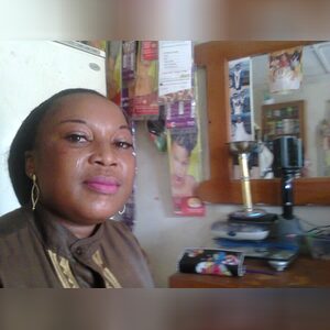 adeptemi, online dating profile photo