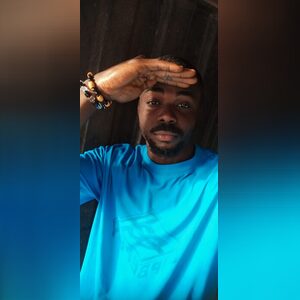 bennypluto, online dating profile photo