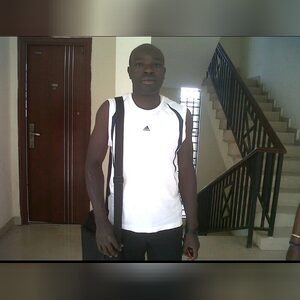 oluaye33, online dating profile photo