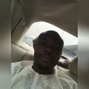 tyemiade, online dating profile photo