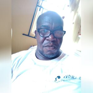 akinolai, online dating profile photo