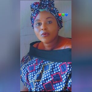 adenike101, online dating profile photo