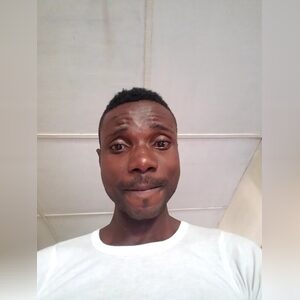 emmaomo5, online dating profile photo