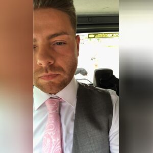 harryeve, online dating profile photo
