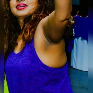 neethu, online dating profile photo