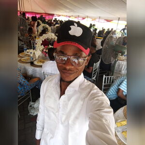 samemma, online dating profile photo