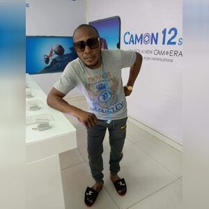 fneyo, online dating profile photo
