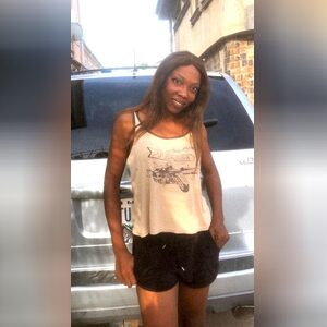 irenefai, online dating profile photo