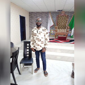 robemaso, online dating profile photo