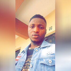 olamikiss, online dating profile photo