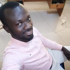 oyelayo, online dating profile photo