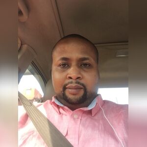 umohekpe, online dating profile photo