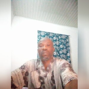 kabirura, online dating profile photo