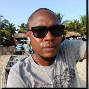maduwo33, online dating profile photo