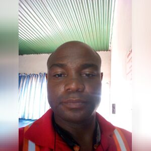 umarcomp, online dating profile photo
