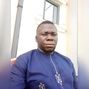 johnnysu, online dating profile photo