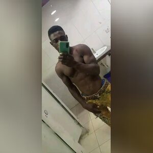 oluwjimo, online dating profile photo