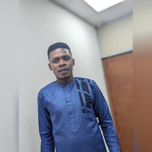 cool33, online dating profile photo