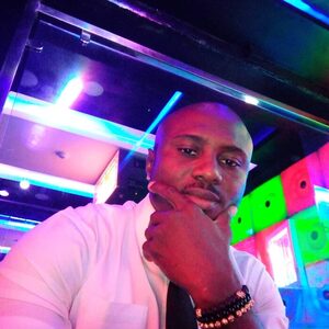 timoadez, online dating profile photo