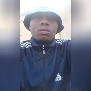 sannisur, online dating profile photo