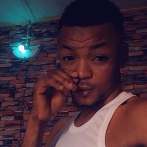 omoiwale, online dating profile photo