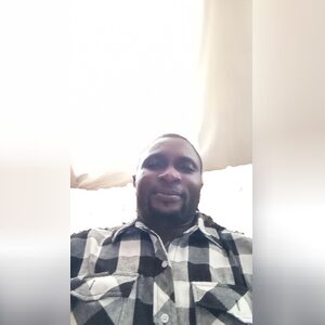 leke123, online dating profile photo
