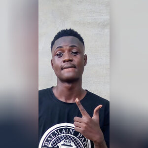 oayoola, online dating profile photo