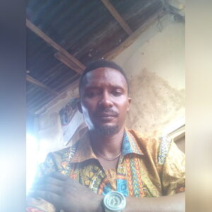 saparate, online dating profile photo