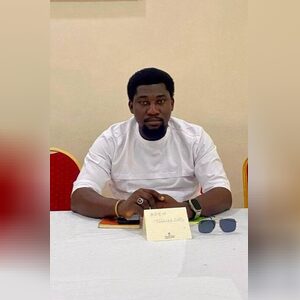 febechi, online dating profile photo