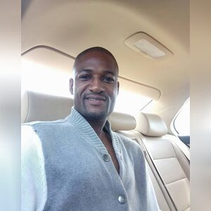 taiyeola, online dating profile photo